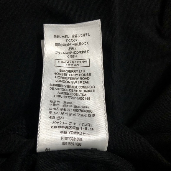 🔥🔥SOLD🔥🔥Authentic Burberry T-shirt - Picture 9 of 10
